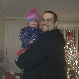 Meet your Posher, Derrick